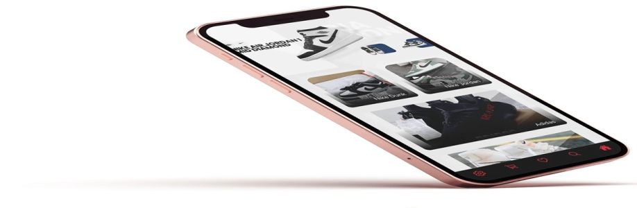 Sneakers Online Cover Image